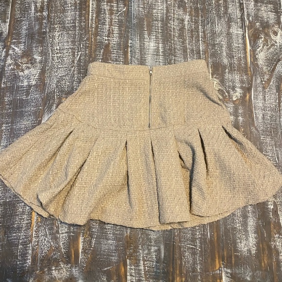 Kendall & Kylie pleated skirt sz Med NWT - Picture 5 of 10